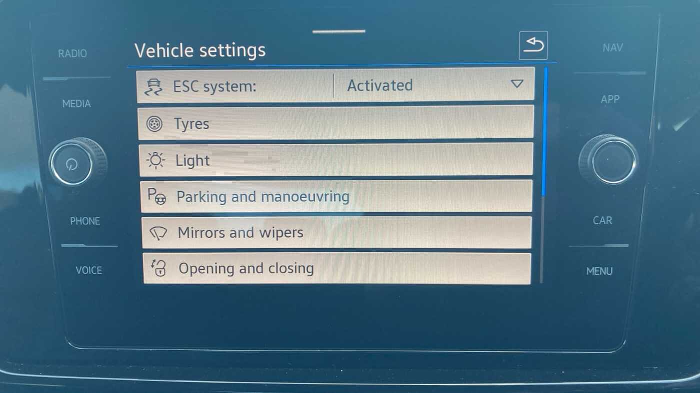 Volkswagen T-ROC 2.0TDI (150ps) R-Line EVO DSG