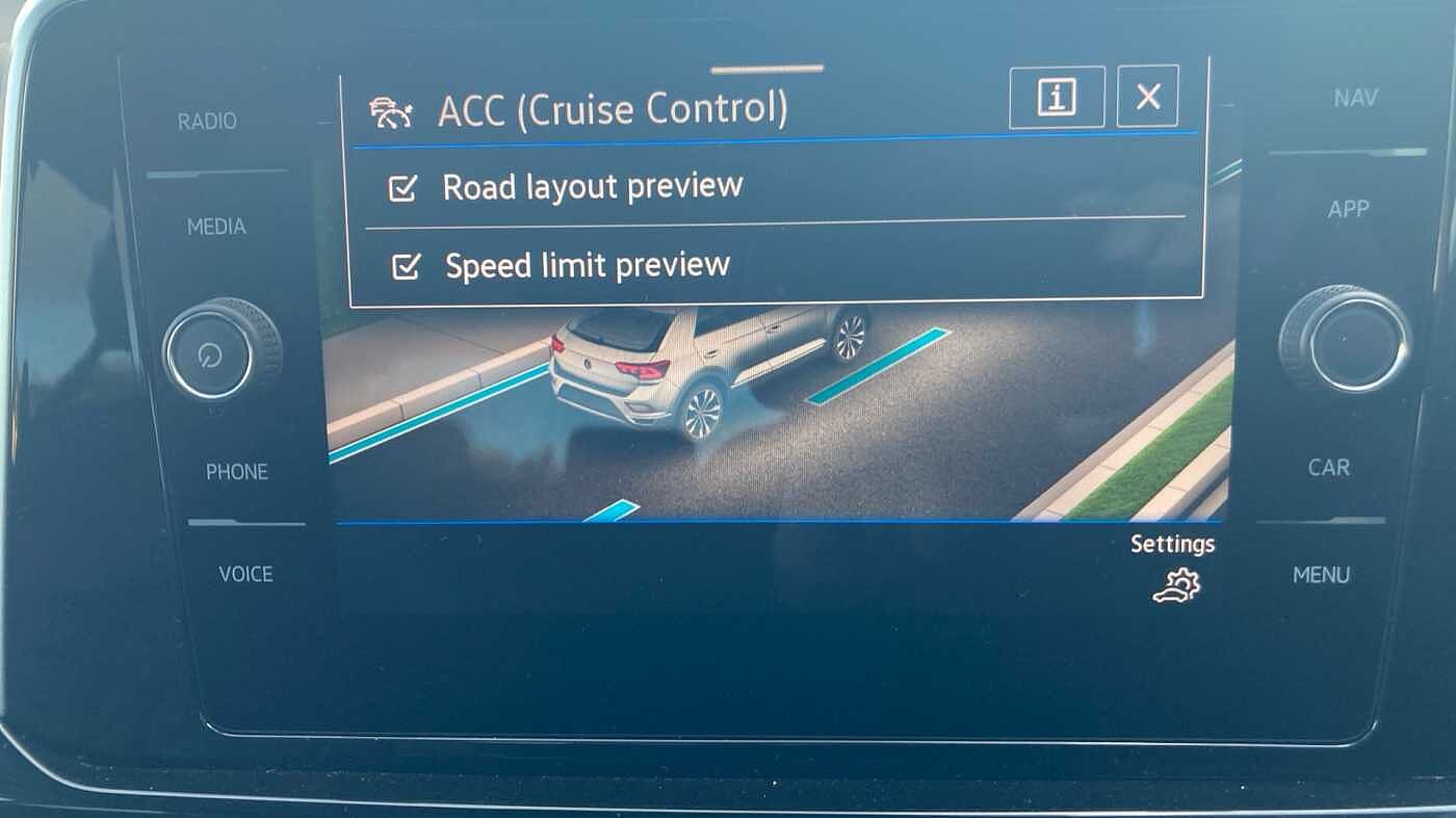 Volkswagen T-ROC 2.0TDI (150ps) R-Line EVO DSG