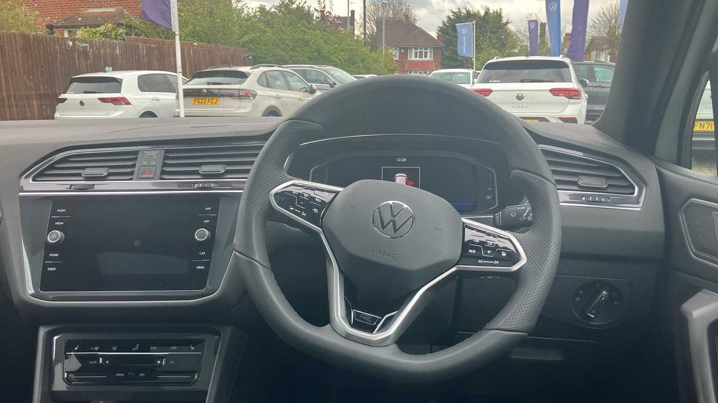 Volkswagen Tiguan Allspace 1.5 TSI R-Line 5dr DSG Petrol Estate