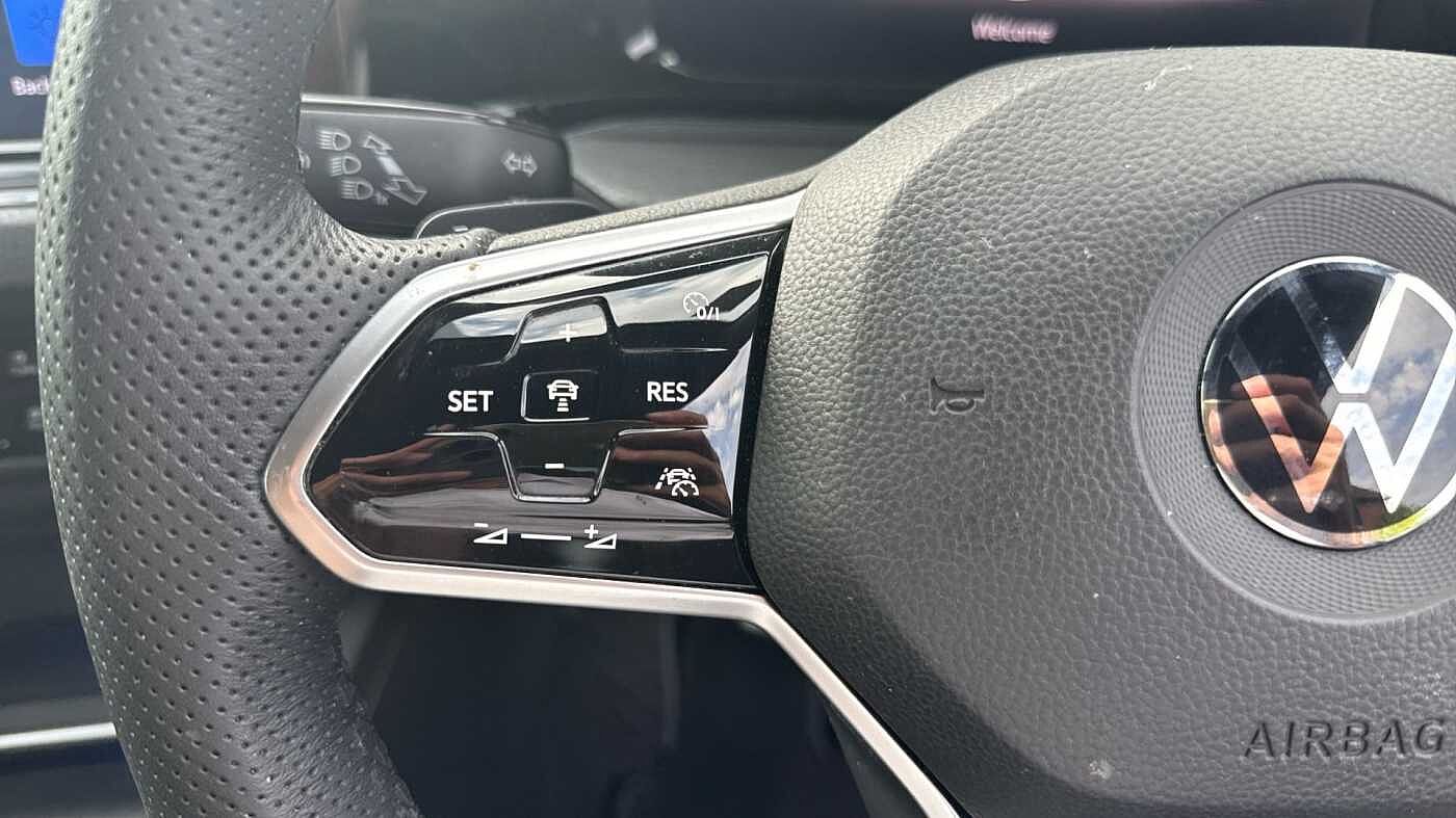 Volkswagen Golf GTD MK8 2.0 TDI 200PS DSG 5 Door