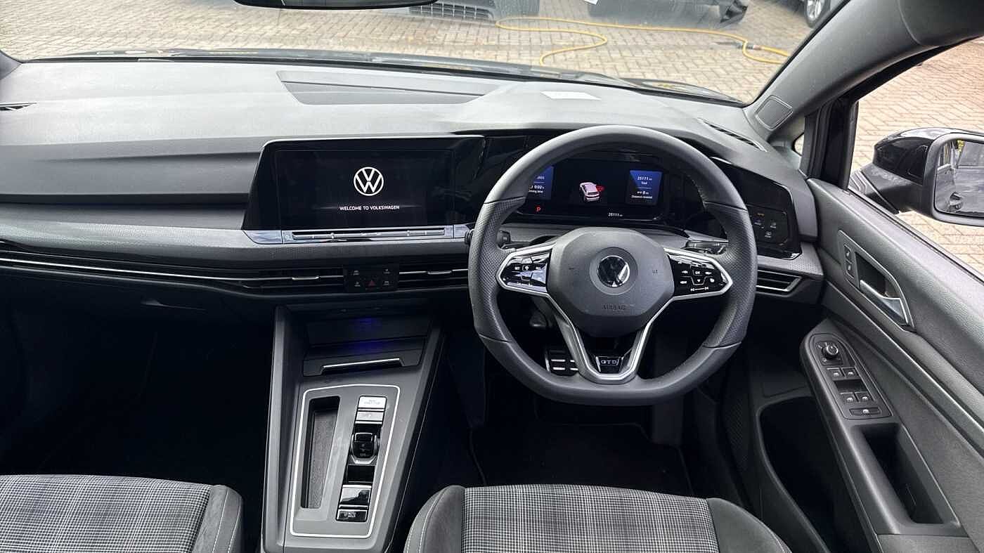 Volkswagen Golf GTD MK8 2.0 TDI 200PS DSG 5 Door