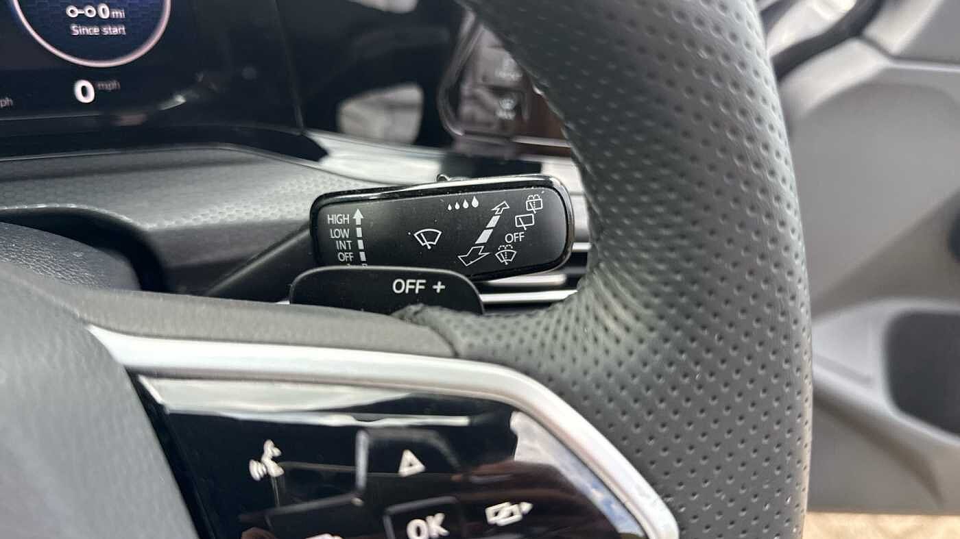 Volkswagen Golf GTD MK8 2.0 TDI 200PS DSG 5 Door
