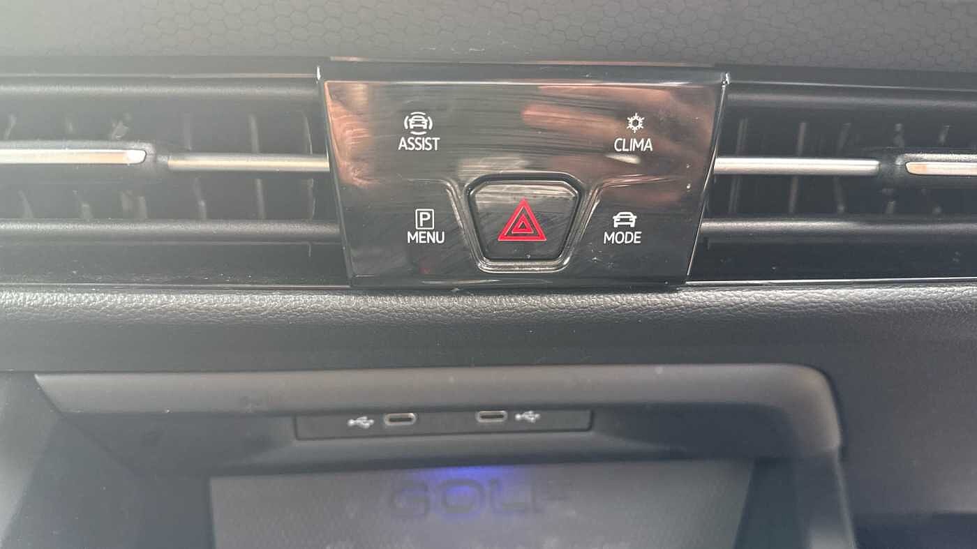 Volkswagen Golf GTD MK8 2.0 TDI 200PS DSG 5 Door