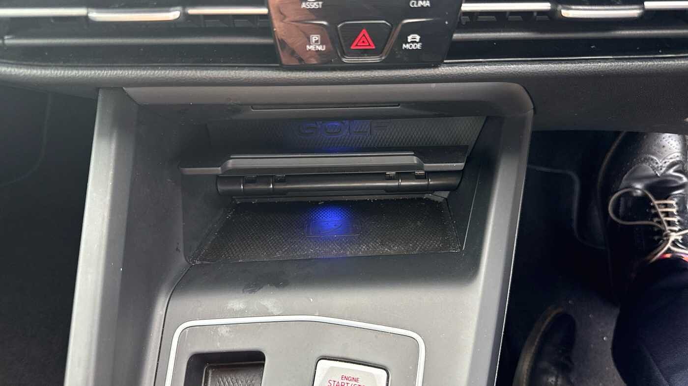 Volkswagen Golf GTD MK8 2.0 TDI 200PS DSG 5 Door