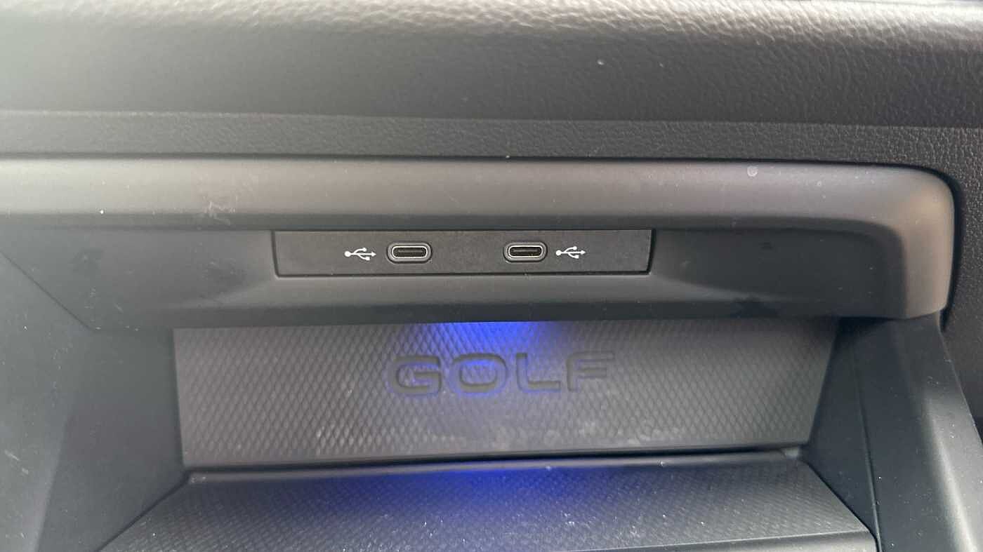 Volkswagen Golf GTD MK8 2.0 TDI 200PS DSG 5 Door