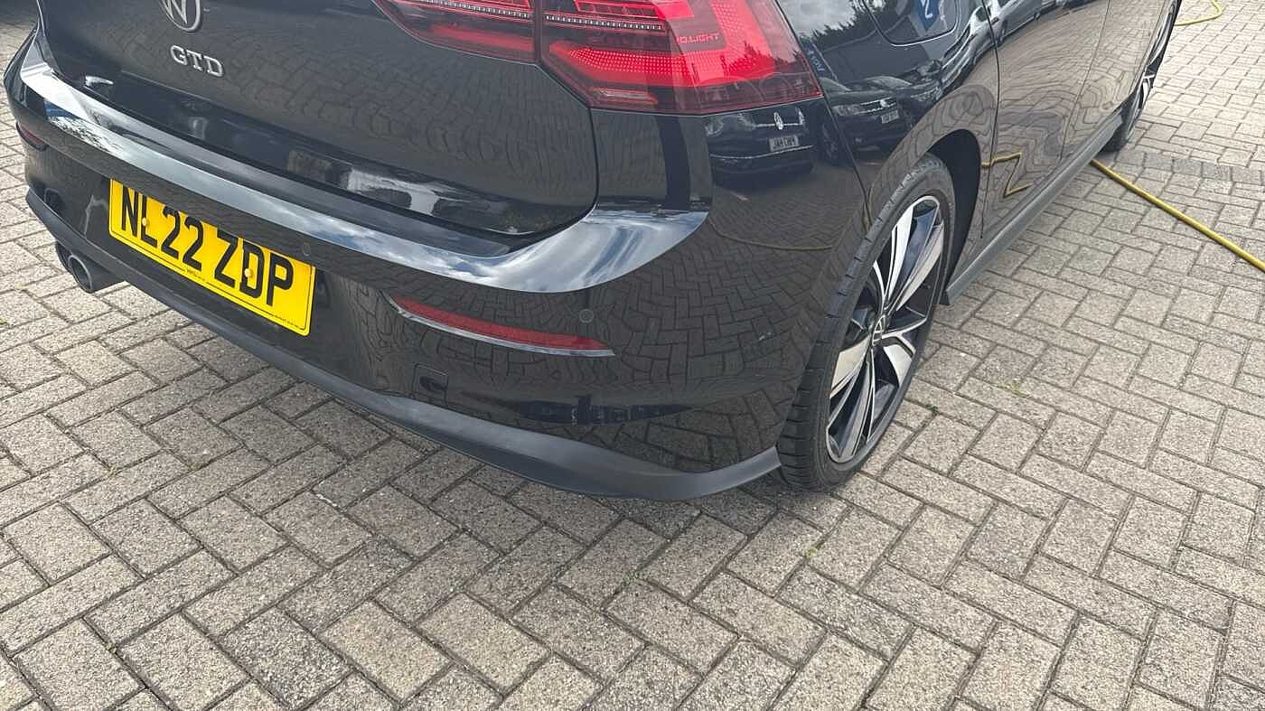 Volkswagen Golf GTD MK8 2.0 TDI 200PS DSG 5 Door
