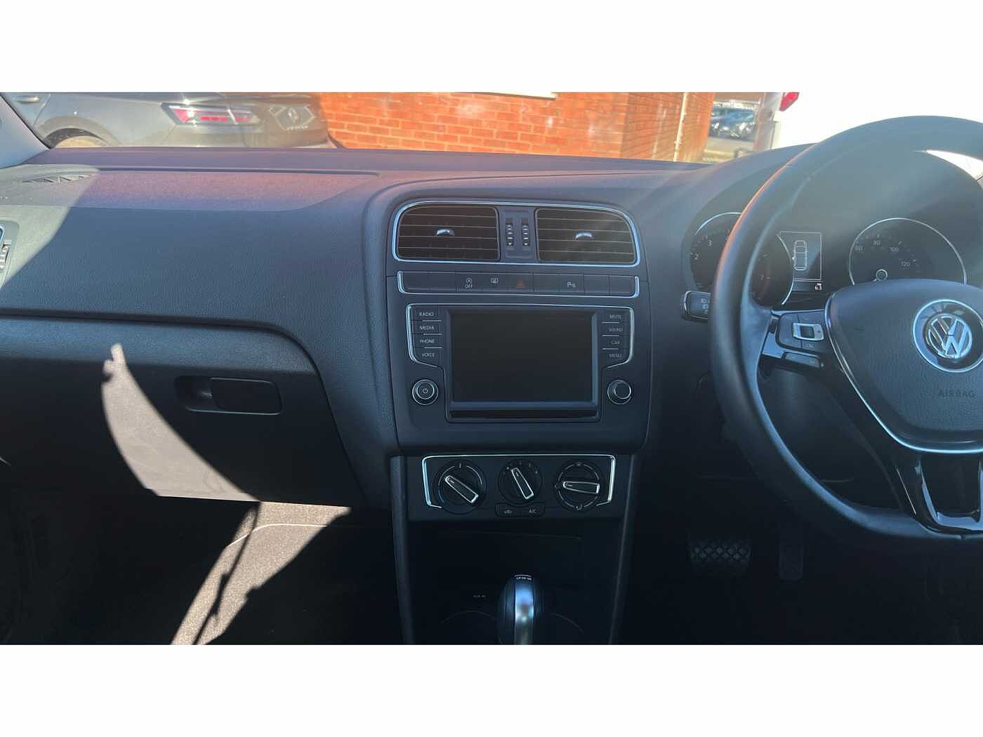 Volkswagen Polo 1.2 TSI Match 90PS DSG 5Dr