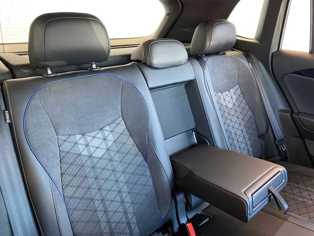 Volkswagen Tiguan 2.0TDI (150ps) R-Line DSG