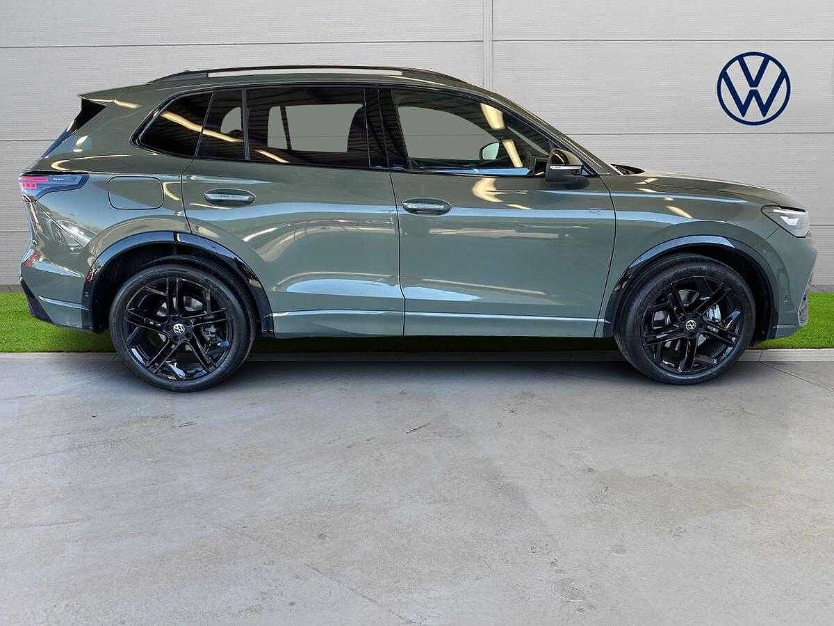 Volkswagen Tiguan 2.0TDI (150ps) R-Line DSG