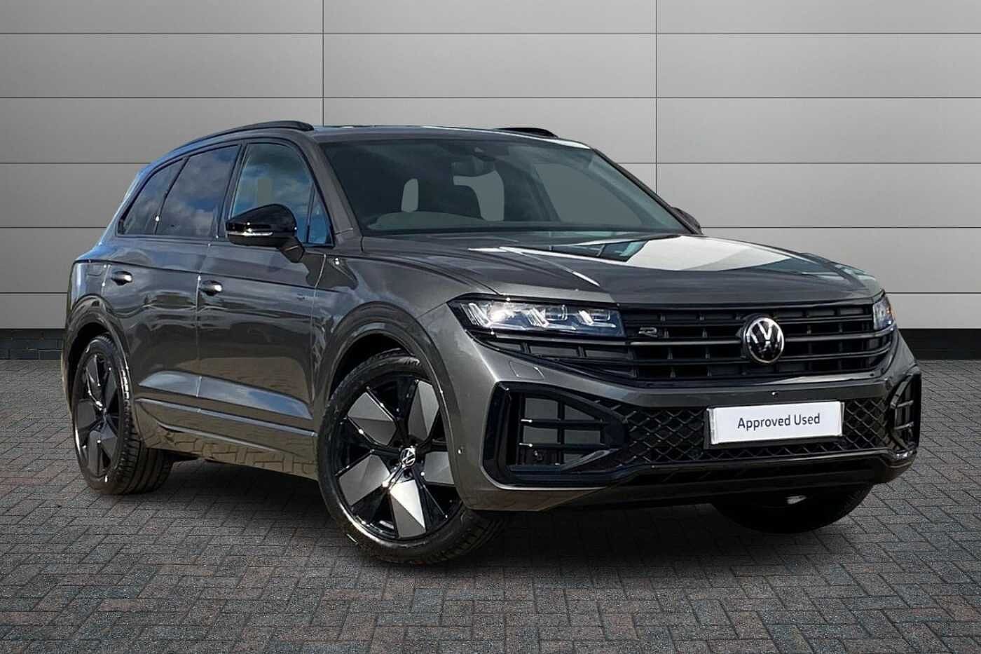 Volkswagen Touareg 3.0TDI (286ps) Black Edition 4Motion 5dr