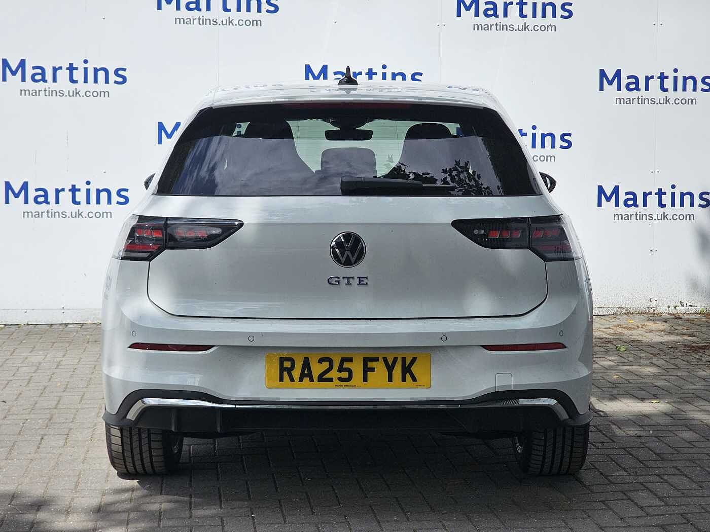 Volkswagen Golf GTE