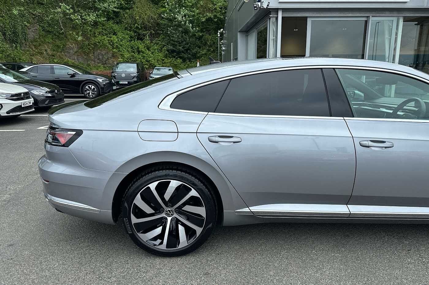 Volkswagen Arteon Fastback 2.0 TSI R-Line 5dr DSG
