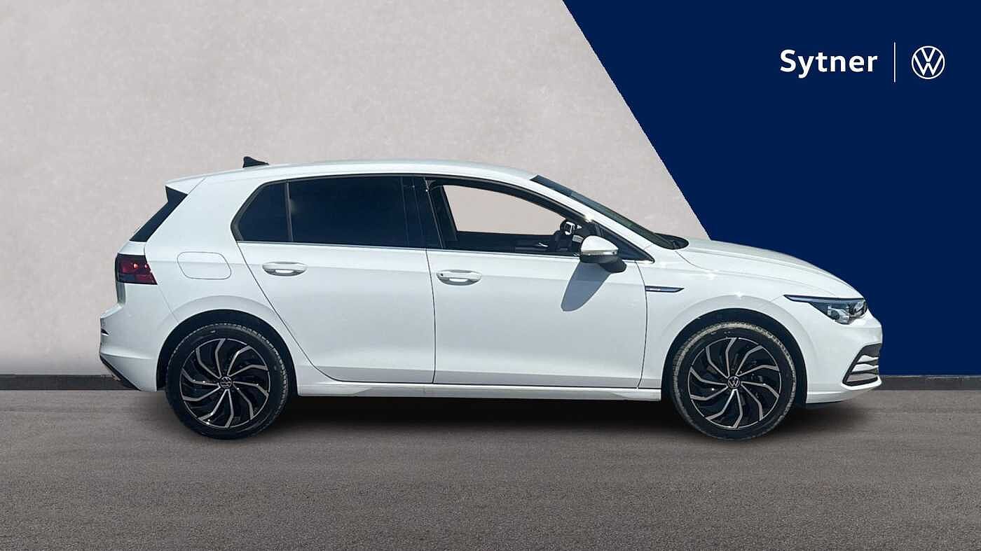Volkswagen Golf MK8 Hatchback 5-Dr 1.5 TSI 130ps Style Ed EVO