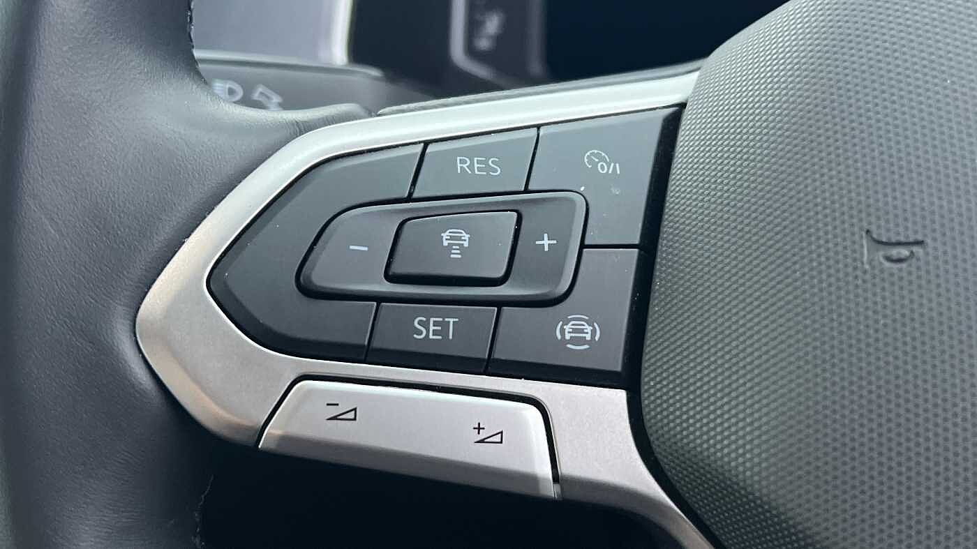 Volkswagen T-ROC 1.0 TSI (110ps) Style