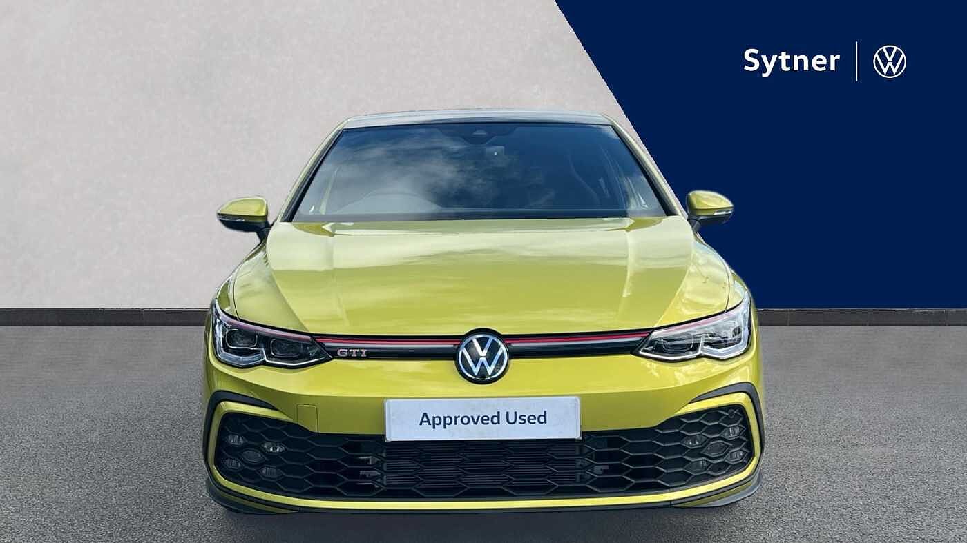 Volkswagen Golf 8 GTI 2.0 TSI 245PS 7-speed DSG 5 Door