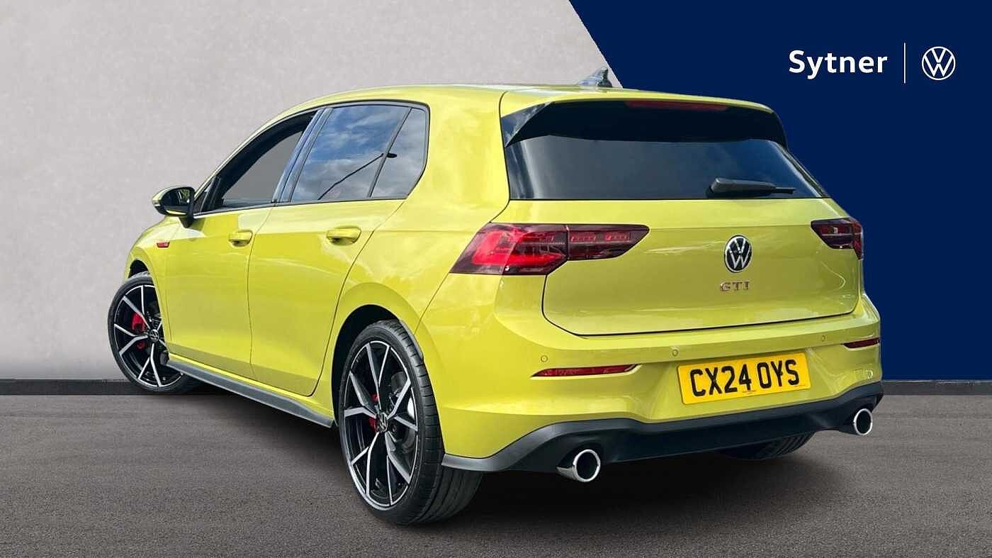 Volkswagen Golf GTI