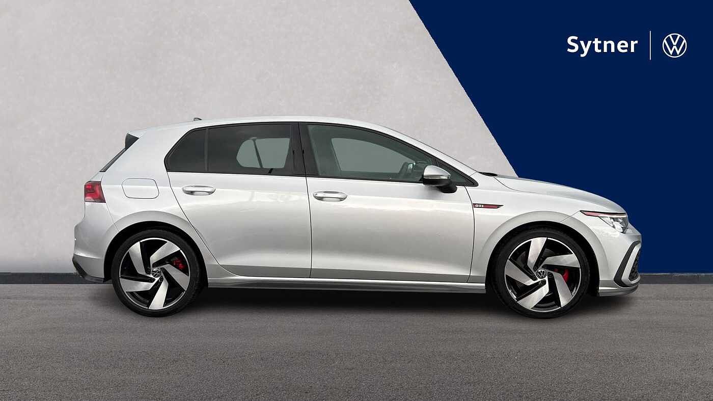Volkswagen Golf 8 GTI 2.0 TSI 245PS 7-speed DSG 5 Door