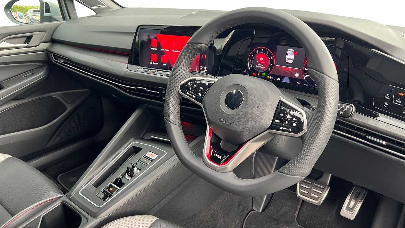 Volkswagen Golf 8 GTI 2.0 TSI 245PS 7-speed DSG 5 Door