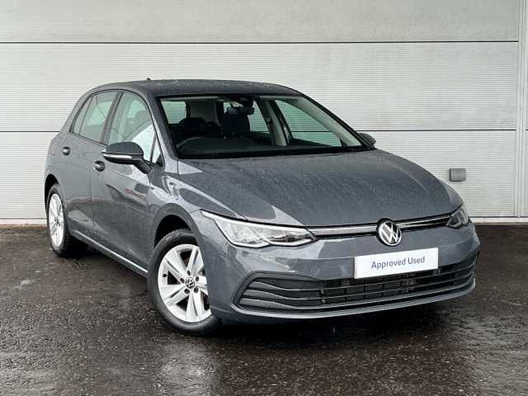 Volkswagen Golf 1.5 TSI Life 130BHP