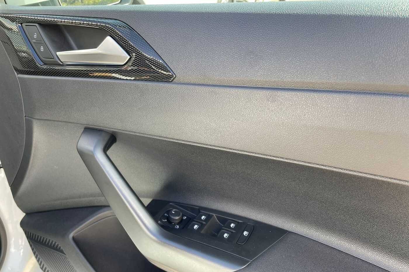 Volkswagen Polo MK6 Facelift (2021) 1.0 TSI 95PS Life
