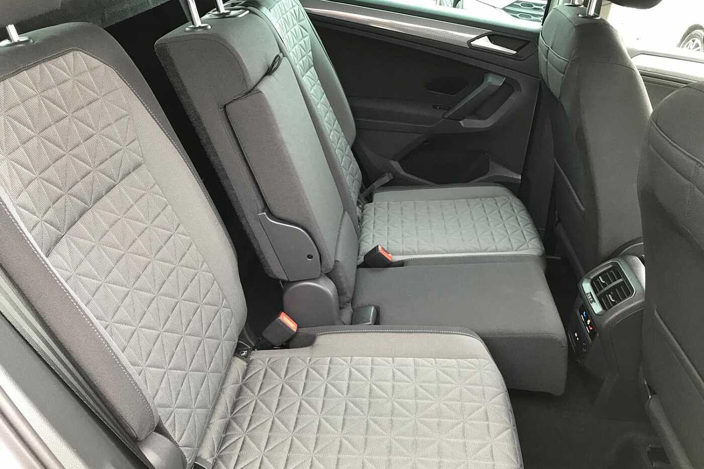 Volkswagen Tiguan 1.5 TSI (150ps) Life EVO DSG 5 door
