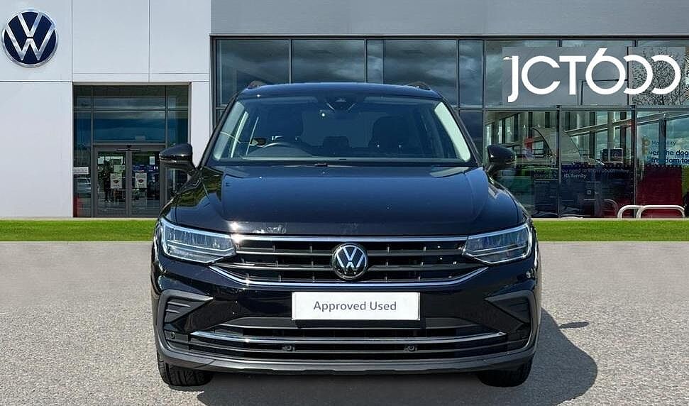 Volkswagen Tiguan 1.5 TSI (150ps) Life EVO DSG 5 door