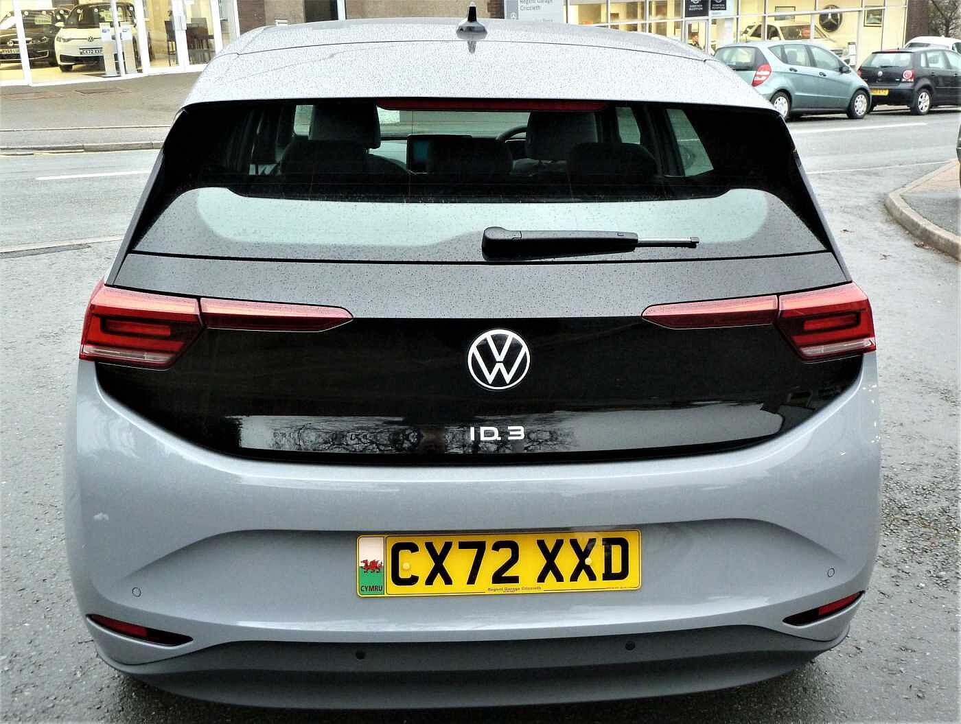 Volkswagen ID.3 Life 45kWh Pure Performance 150PS Automatic 5 Dr