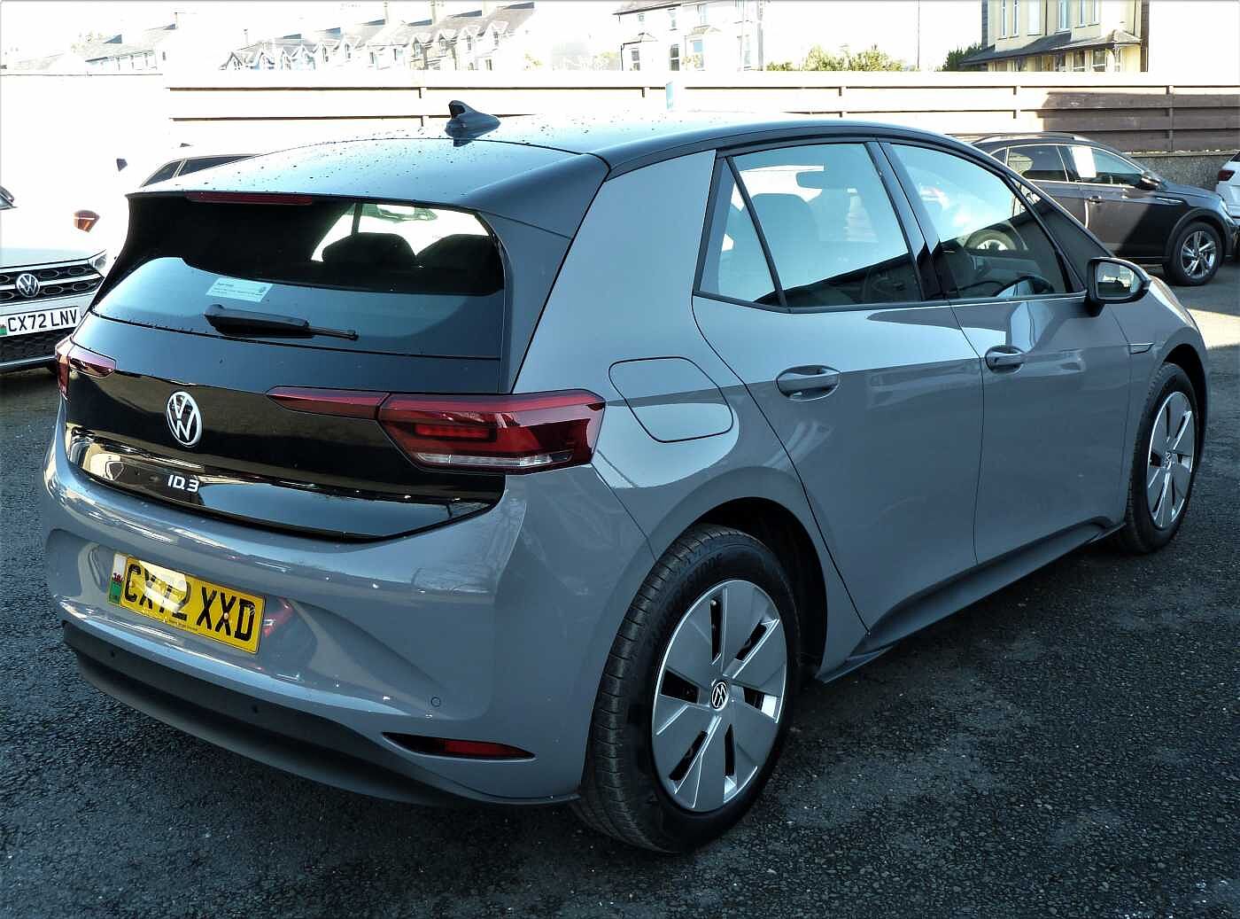Volkswagen ID.3 Life 45kWh Pure Performance 150PS Automatic 5 Dr