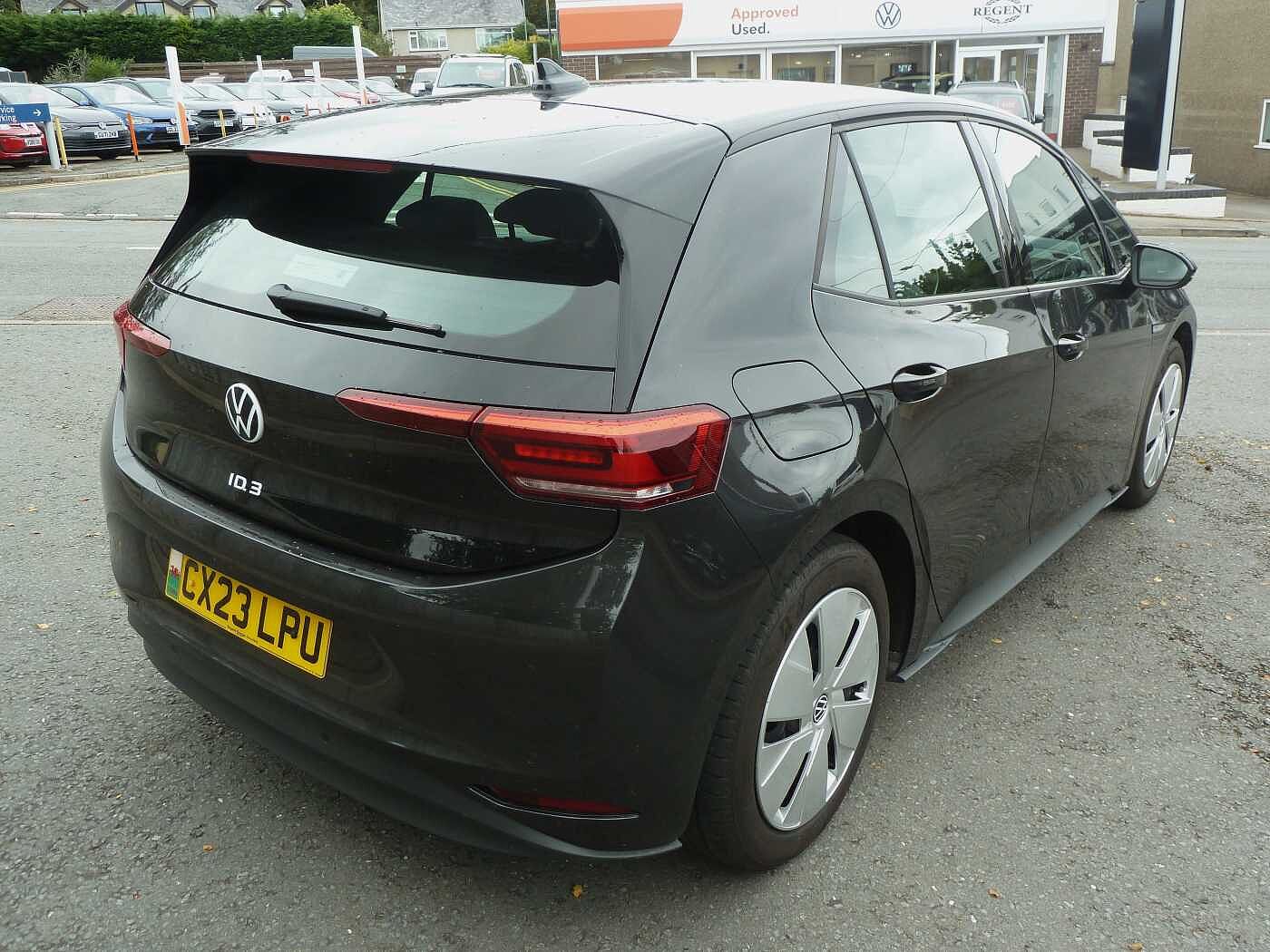 Volkswagen ID.3 Life 58kWh Pro 145PS Automatic 5 Door