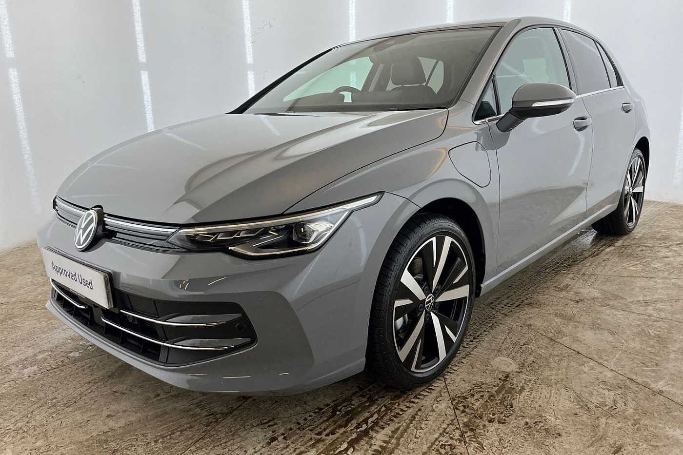 Volkswagen Golf 1.5 TSI eHybrid 19.7kWh Style Hatchback 5dr Petrol Plug-in Hybrid DSG Euro 6 (s/