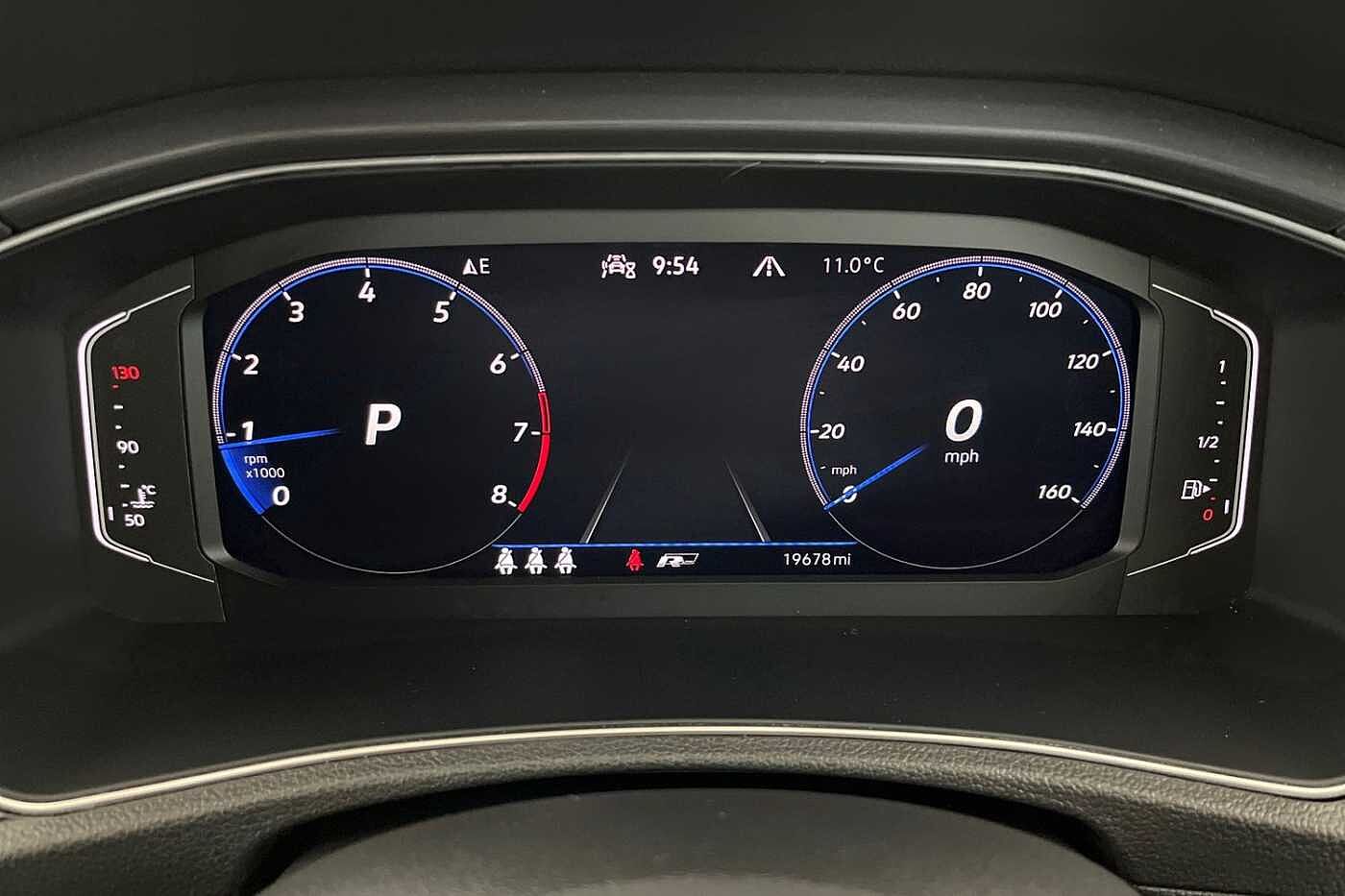 Volkswagen T-Roc 2.0 TSI R-Line SUV 5dr Petrol DSG 4Motion Euro 6 (s/s) (190 ps)