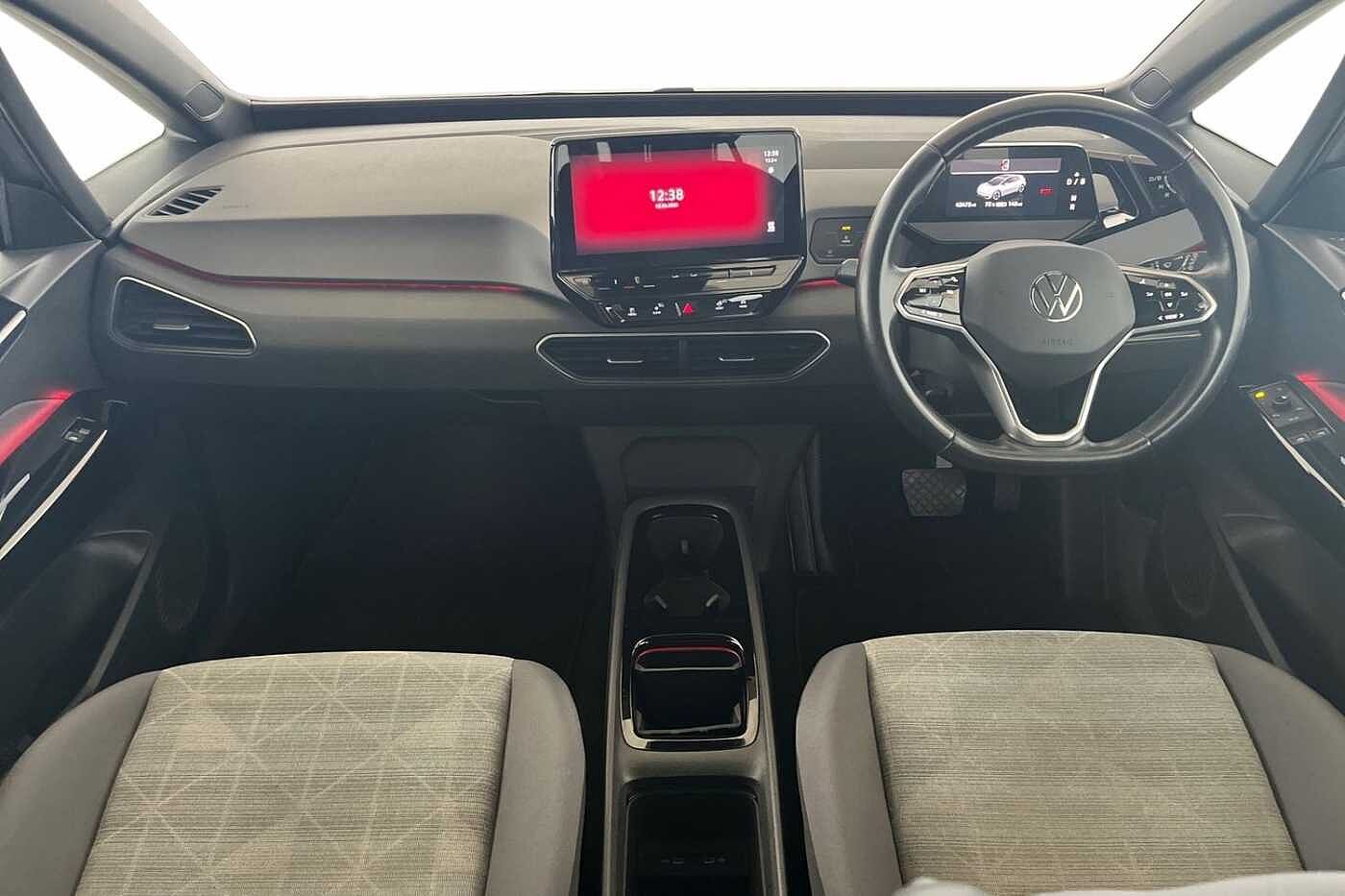 Volkswagen ID.3 Pro Performance 58kWh Life Hatchback 5dr Electric Auto (204 ps)