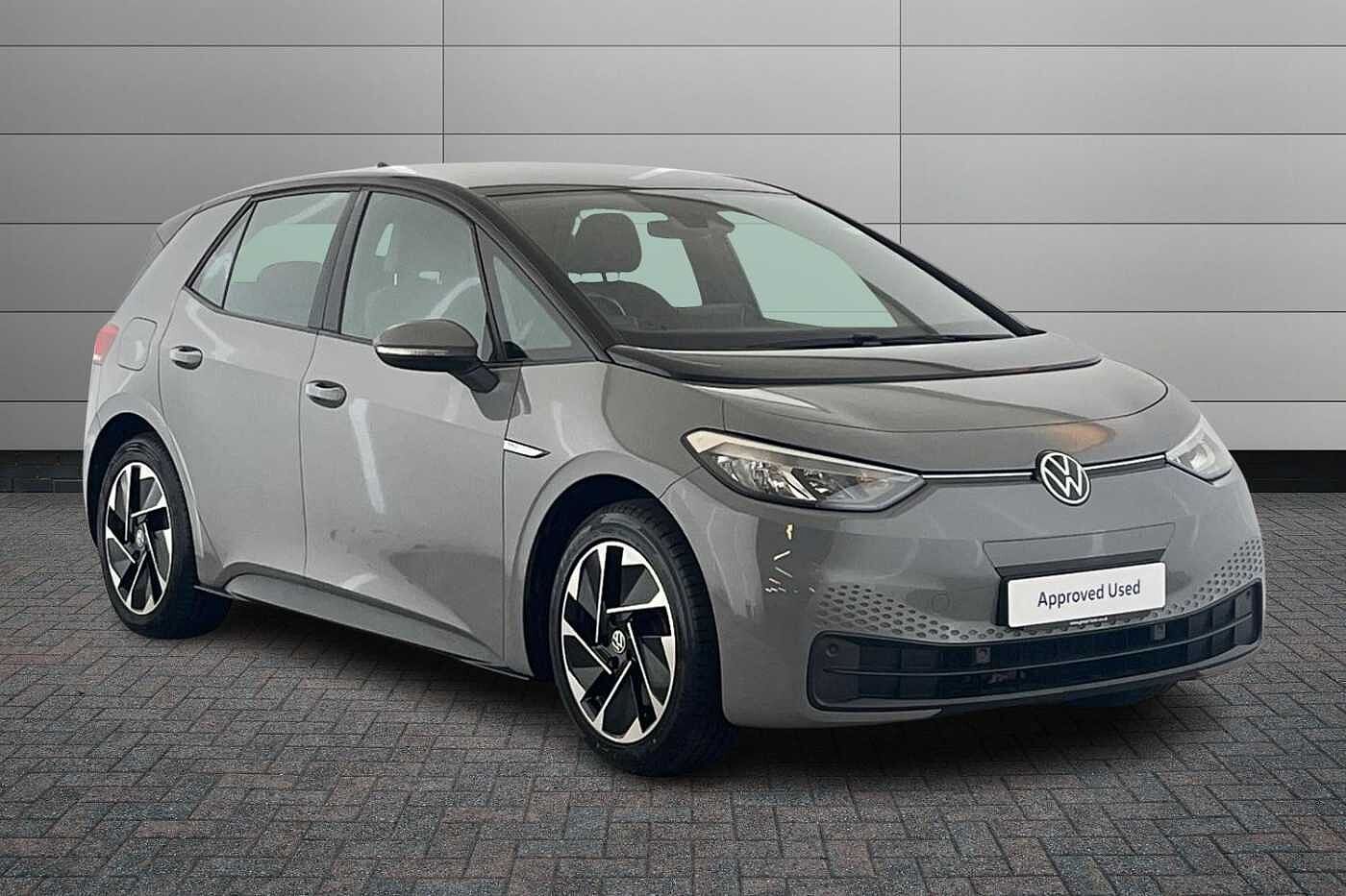 Volkswagen ID.3 Pro Performance 58kWh Life Hatchback 5dr Electric Auto (204 ps)