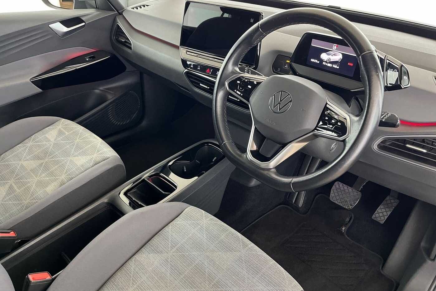 Volkswagen ID.3 Pro Performance 58kWh Life Hatchback 5dr Electric Auto (204 ps)
