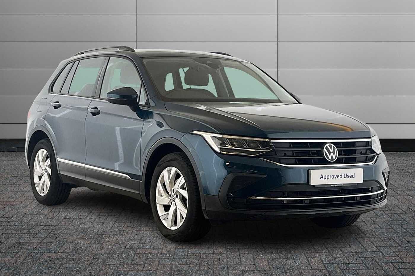 Volkswagen Tiguan 1.5 TSI Life SUV 5dr Petrol DSG Euro 6 (s/s) (150 ps)
