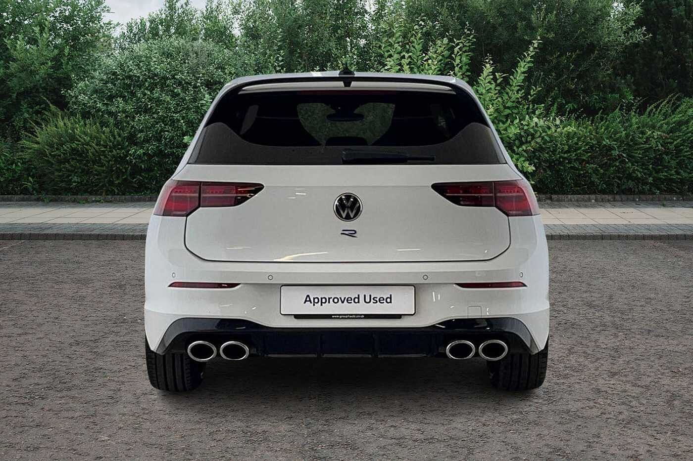 Volkswagen Golf R
