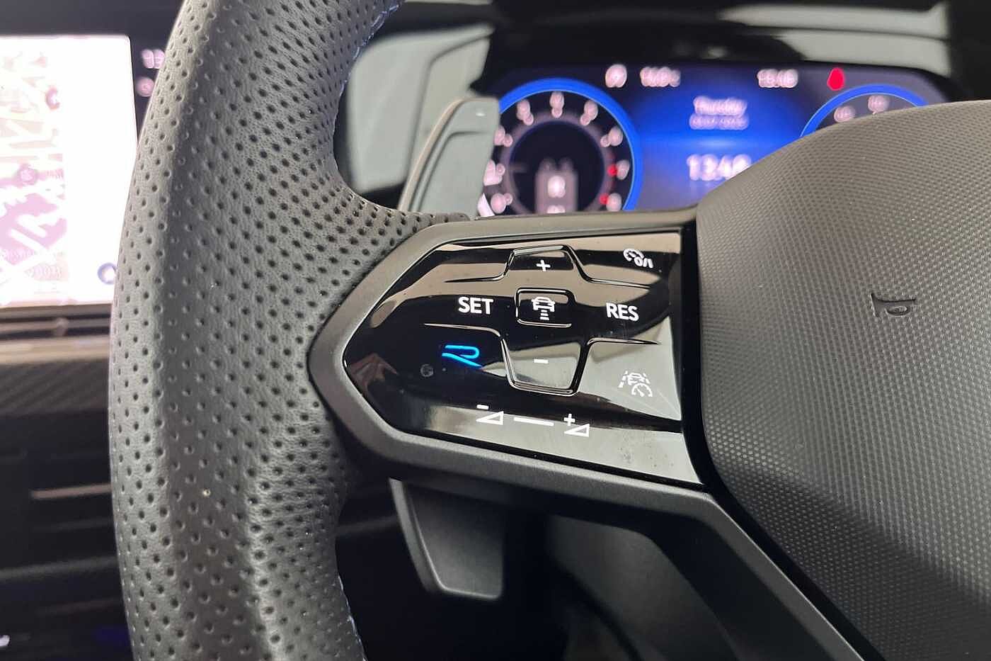 Volkswagen Golf R