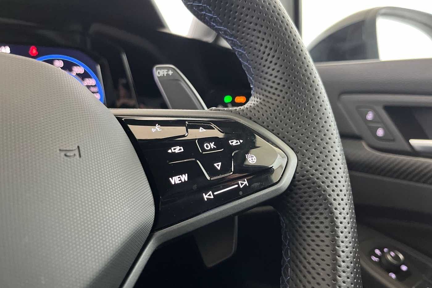 Volkswagen Golf R