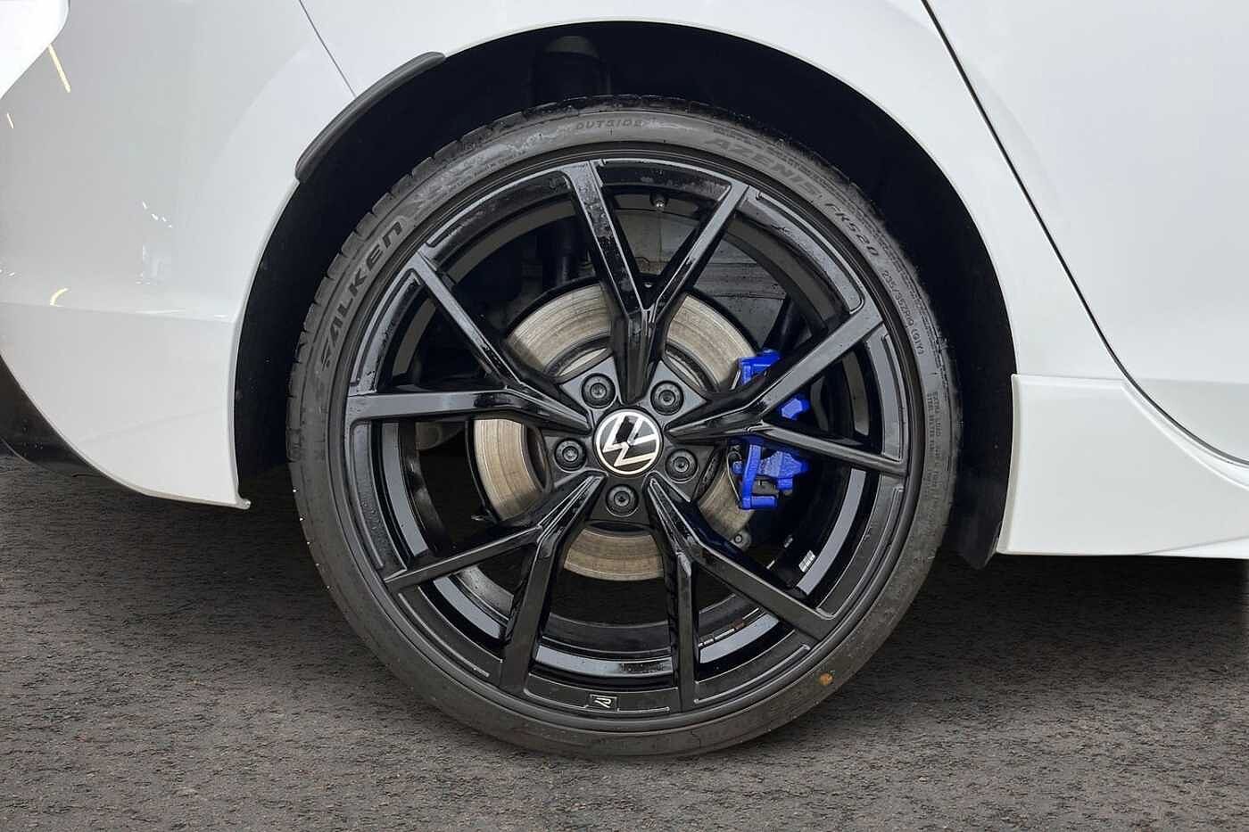 Volkswagen Golf R