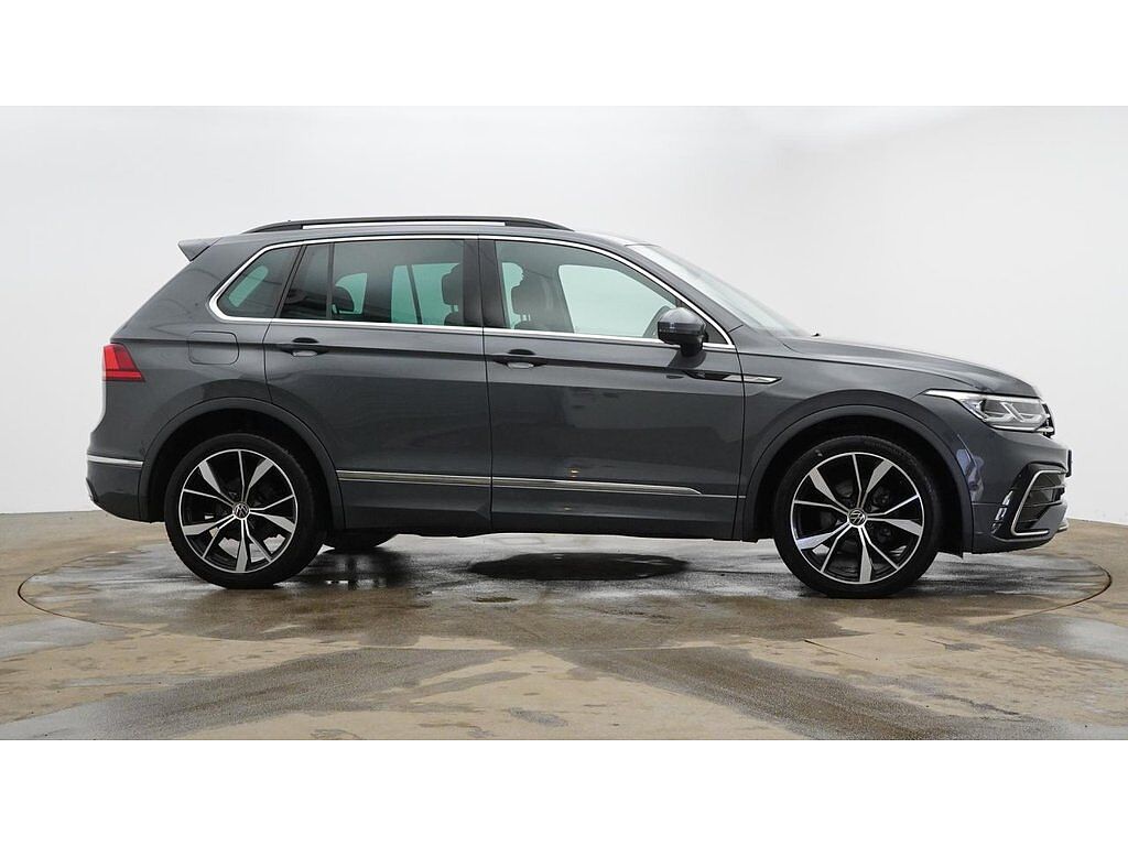 Volkswagen Tiguan R-Line 2.0 TDI 150PS 7-Speed DSG 4Motion 5 Door