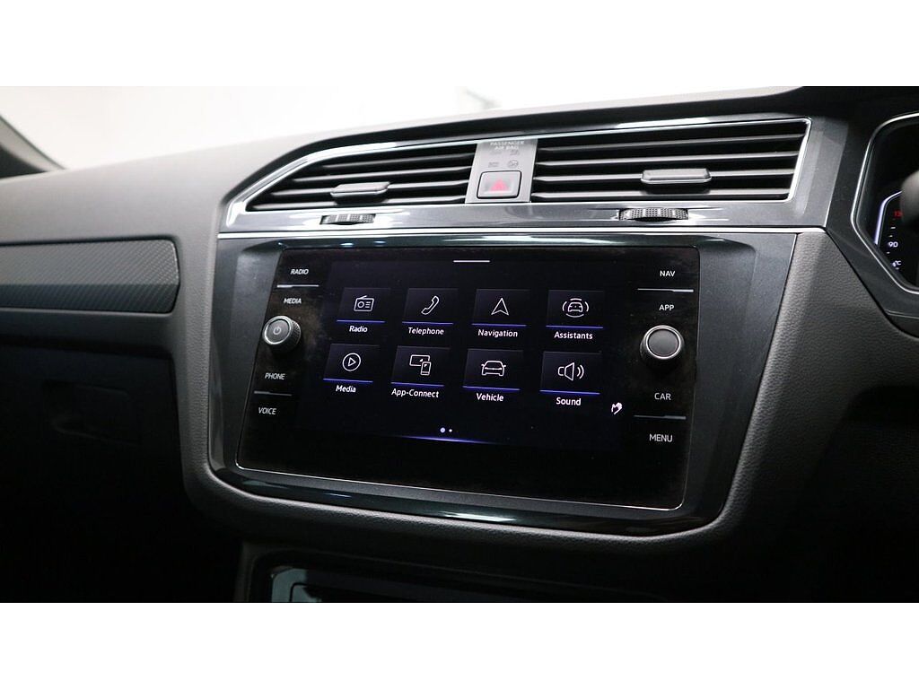 Volkswagen Tiguan R-Line 2.0 TDI 150PS 7-Speed DSG 4Motion 5 Door