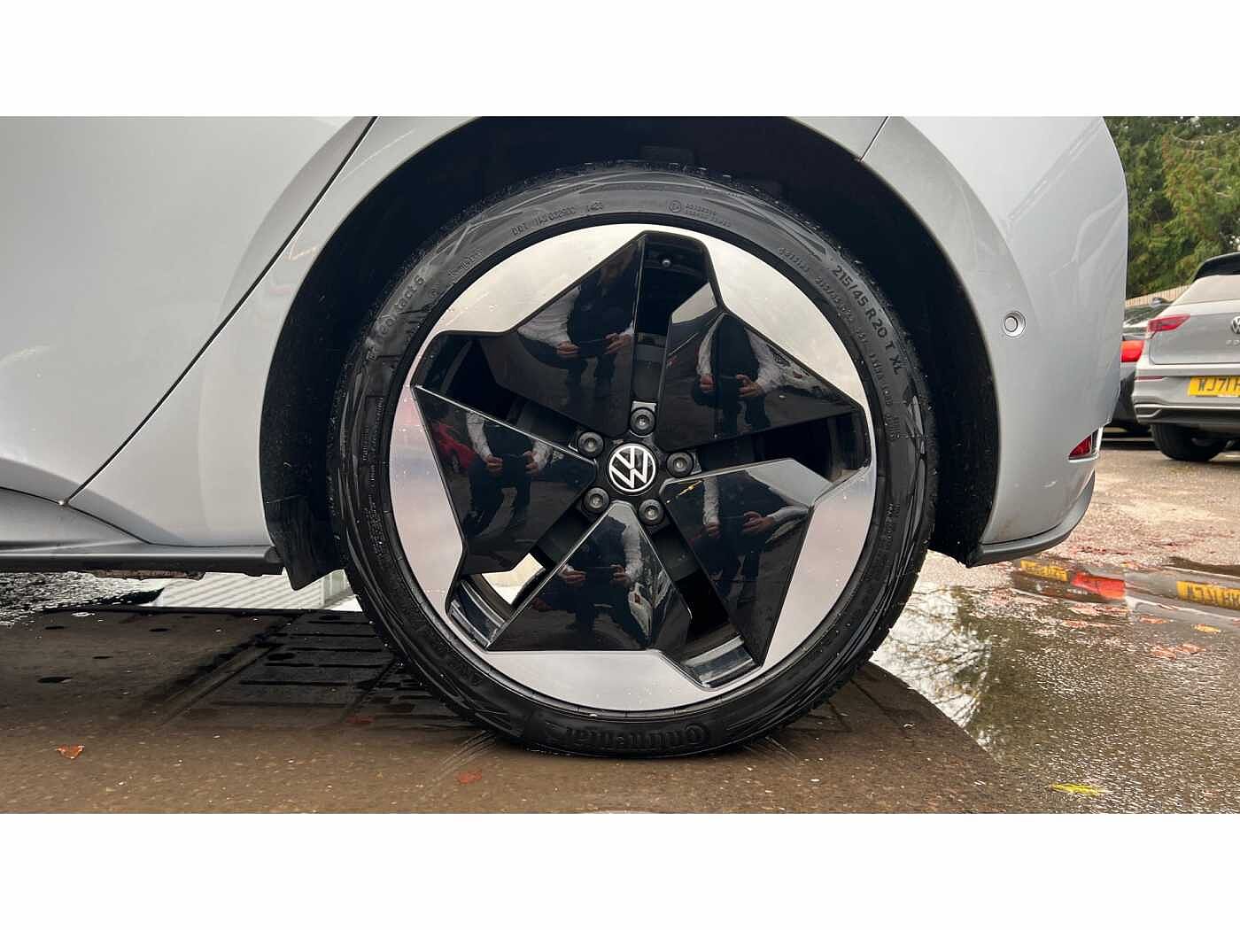 Volkswagen ID.3 Pro Launch Edition 3 58kWh 204PS Auto 5 Dr
