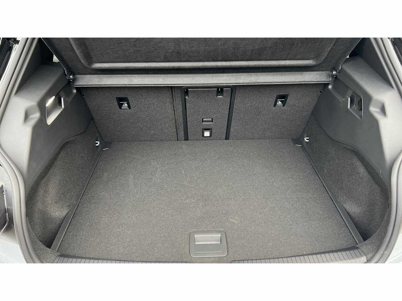 Volkswagen ID.3 Pro Launch Edition 3 58kWh 204PS Auto 5 Dr
