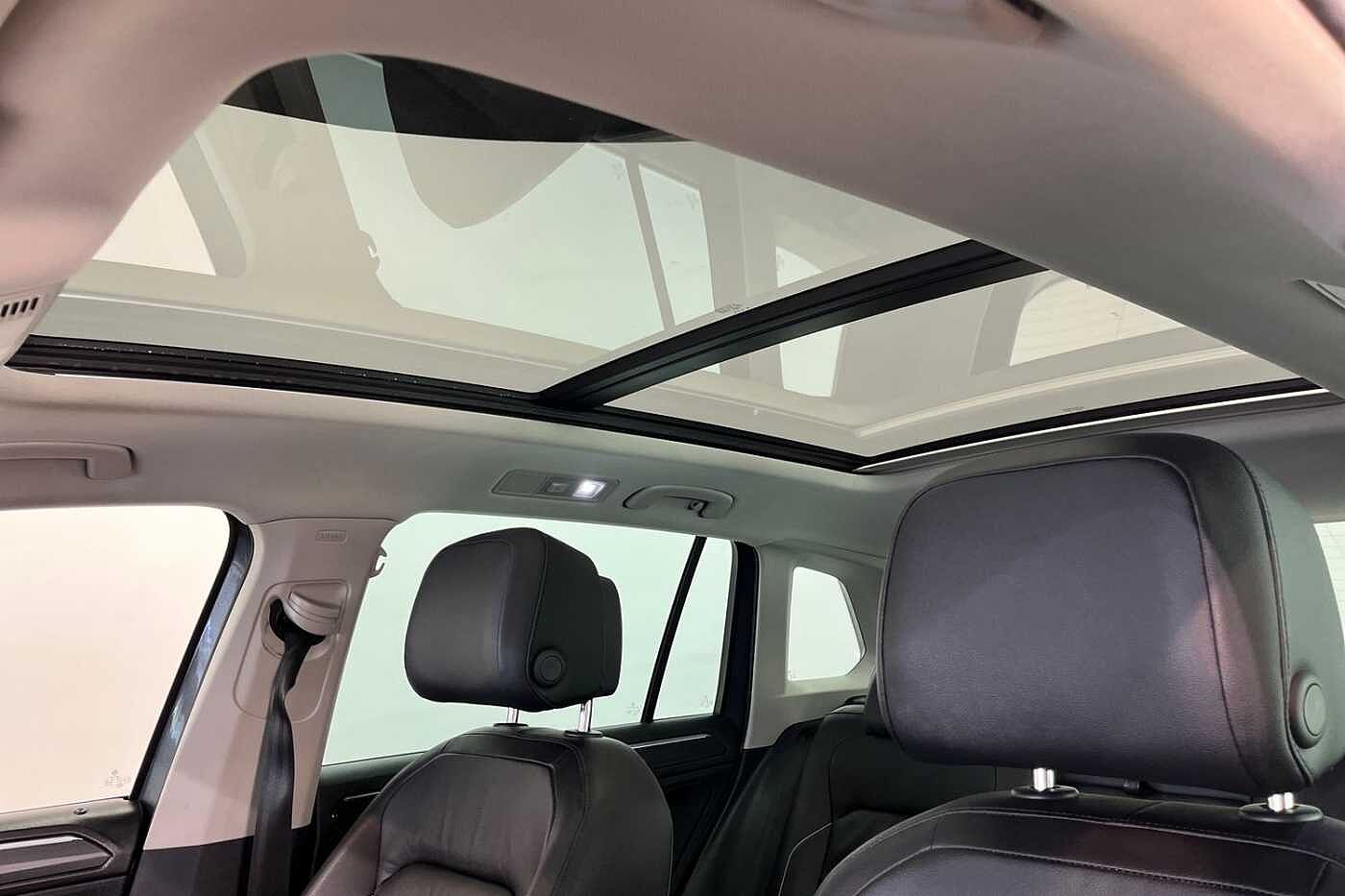 Volkswagen Tiguan 2.0 BiTDI SEL SUV 5dr Diesel DSG 4Motion Euro 6 (s/s) (240 ps)