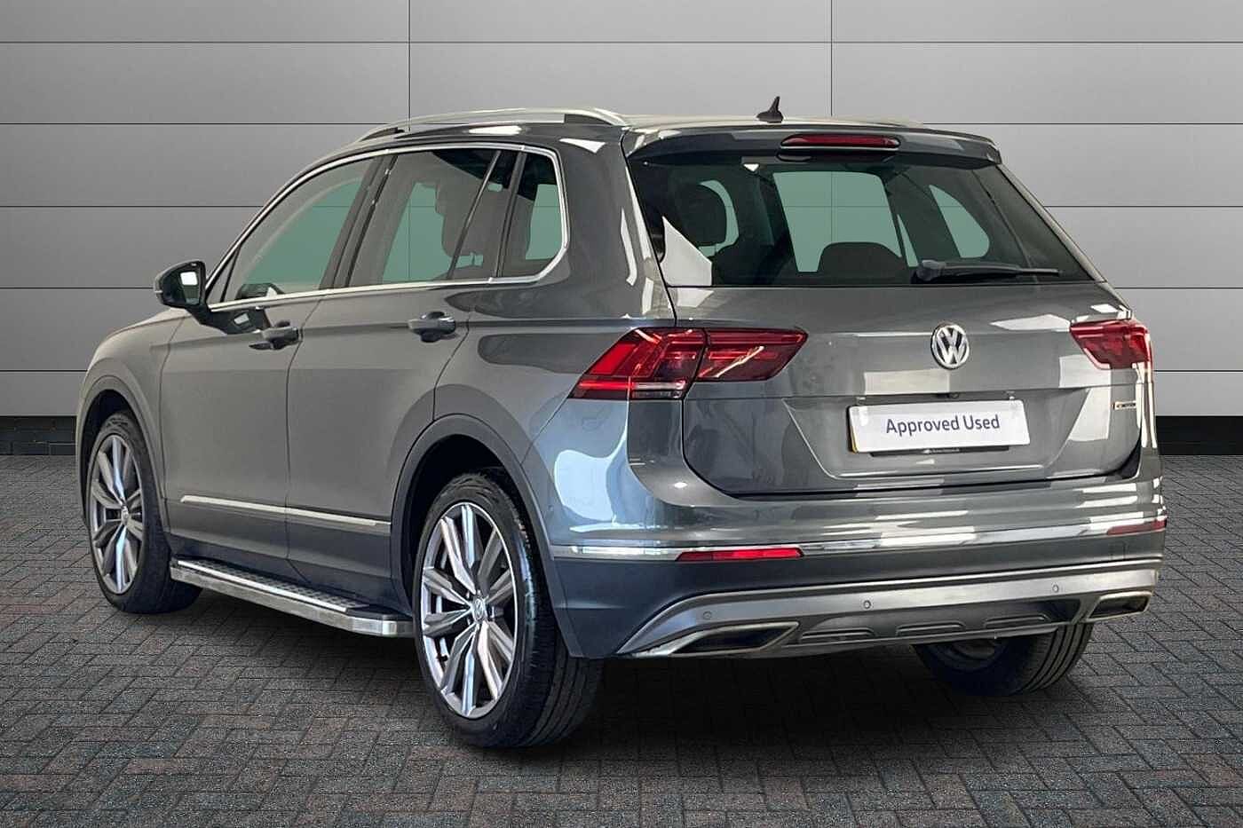 Volkswagen Tiguan 2.0 BiTDI SEL SUV 5dr Diesel DSG 4Motion Euro 6 (s/s) (240 ps)