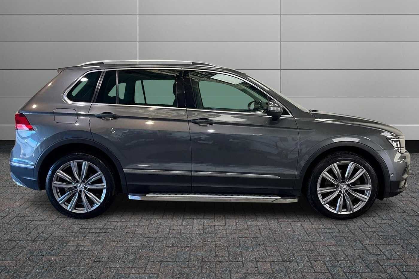 Volkswagen Tiguan 2.0 BiTDI SEL SUV 5dr Diesel DSG 4Motion Euro 6 (s/s) (240 ps)