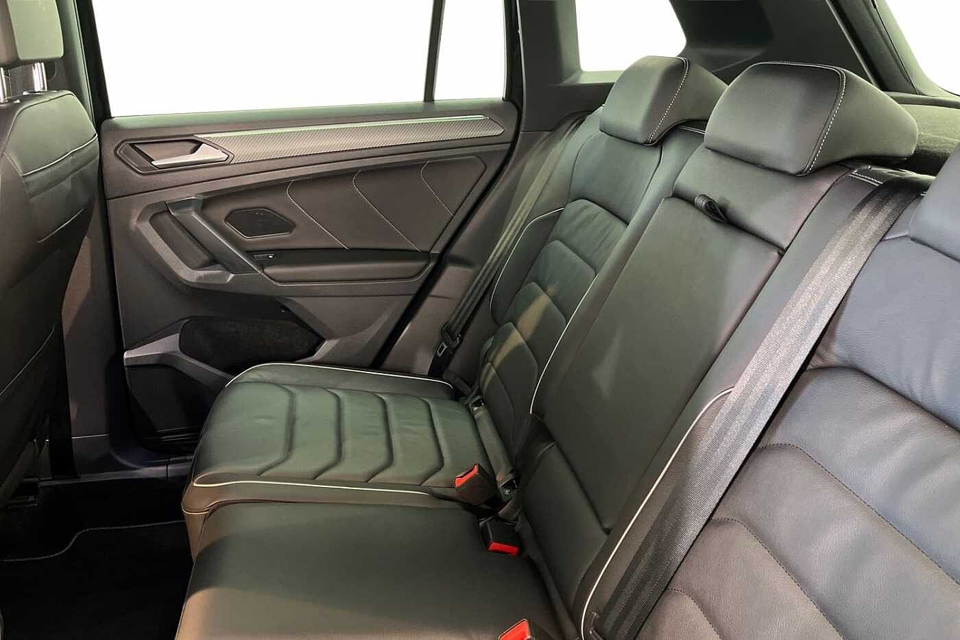 Volkswagen Tiguan 2.0 TDI R-Line Edition SUV 5dr Diesel DSG Euro 6 (s/s) (150 ps)
