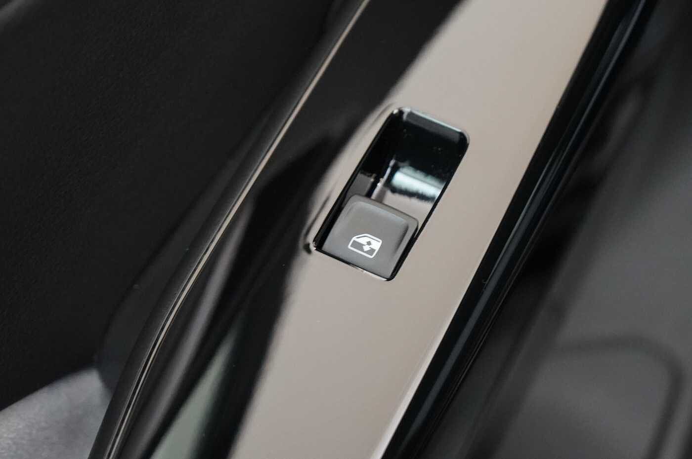 Volkswagen ID.3 Pro S Launch Edition 4 77kWh 204PS Auto 5 Dr