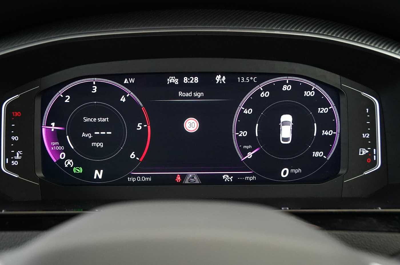 Volkswagen Arteon 2.0TDI (150ps) R-Line SCR DSG Fastback