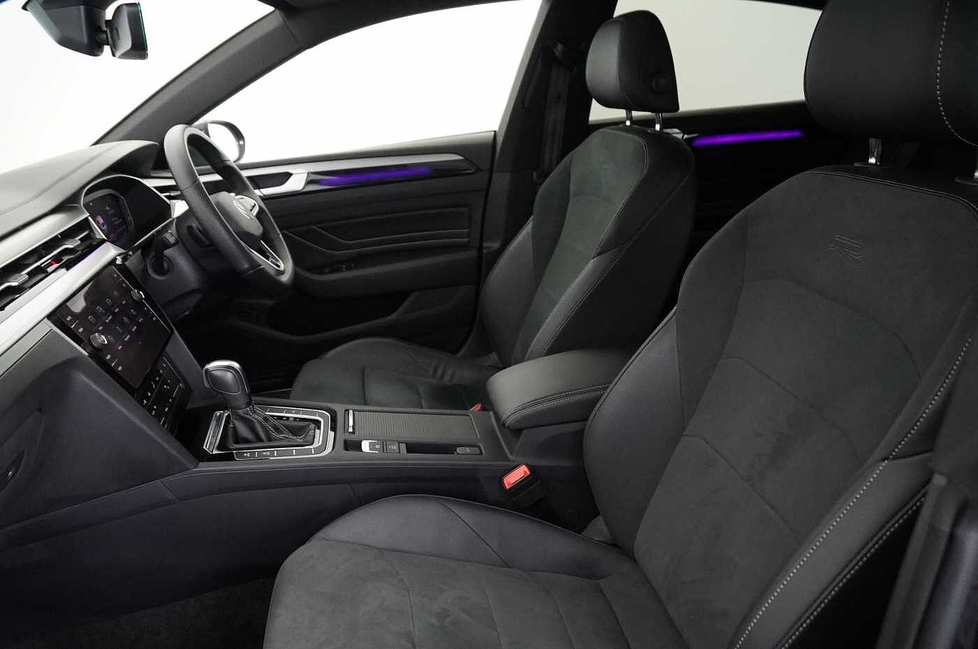 Volkswagen Arteon 2.0TDI (150ps) R-Line SCR DSG Fastback